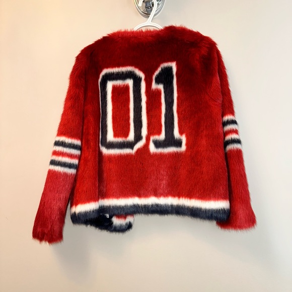 Variait Teddy jacket. Red and navy blue. White stars ⭐️ lining. - Picture 2 of 2